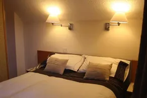 Clifton Lodge Hotel - Image 4