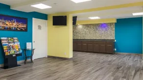 Days Inn by Wyndham Monroeville Pittsburgh - Image 3