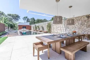 Moderna Villa con vistas al mar en Alcudia - Image 3