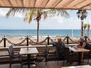 Beach House Adelfas San Agustin MCI - Image 5