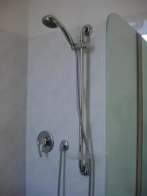 Petit Hotel - Image 4