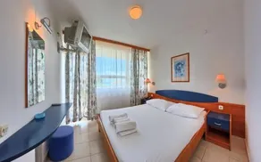 Resnik Resort - Image 2