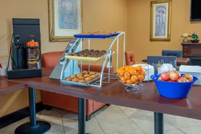 Days Inn Anderson Convention Center - Image 3