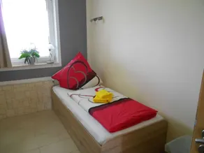 Spacious Apartment With Garden Near Sea In Kropelin - Image 5