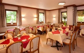 Schuhs Hotel & Restaurant - Image 4