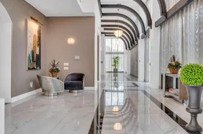 Amazing 2 BD Downtown Miami Mins From Brickell With Free Parking - Image 5