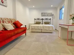 Apartamentos Serinamar Naranjos de Marbella - Image 2