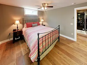 24 Meadow Point Rd Cottage - Image 3