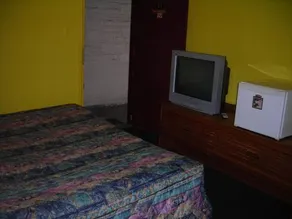 Hollywood Motel - Image 3