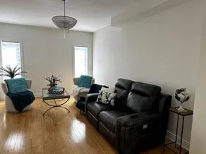 Beautiful townhouse. - Image 3