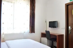 Hotel Sud - Image 4