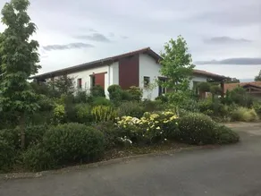 Maison Fleurie - Image 4
