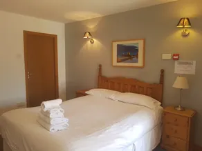Gardeners Country Inn - Image 2
