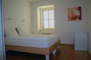 Park Apartments - Image 4