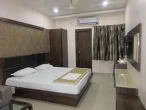 Hotel Saket Heritage - Image 2