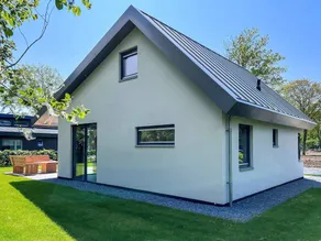 Eco friendly villa with terrace and garden - Image 3