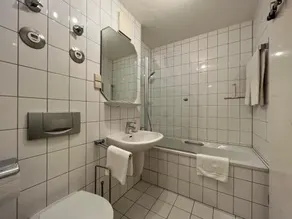 Maisonette Penthouse für 6 Personen by Rabe - free Netflix & kostenloser Parkplatz & große Terrasse - Image 5
