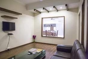 SKYLA Service Apartment Road No.10 - Image 2