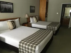 The Lake Of Bays Lodge - Image 4