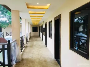 Hotel Khalsa Lake View - Image 4