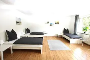 Spacious Apartment with Balcony - Image 2