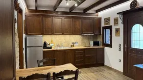 Stella's Traditional Inn - Image 4