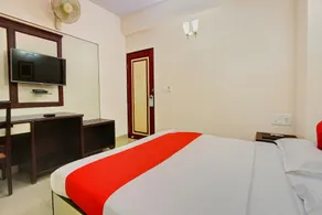 Pai Vaibhav Hotel - Image 2