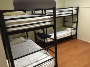 Palace Hostels - Image 2