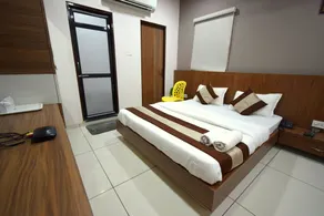 Hotel Shiv Villa - Image 2