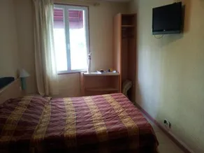 Royal Colombes - Image 5
