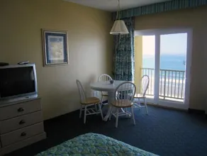 O C Studio Suites - Image 5