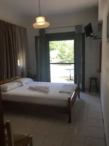 Alekos Rooms and Apartments - Image 3