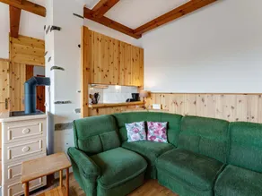 Cosy Holiday Home With Private Pool - Image 4