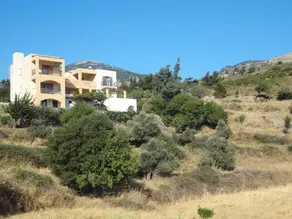 Eriki Studios & Apartments - Image 4