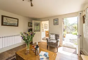 The Garden Cottage - Image 3