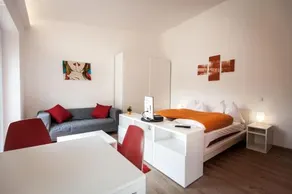 Studios Plus - Image 2