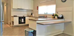 Central Villa/Two King beds/Disabled/Family/Pets - Image 5