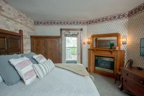 Inn at Cedar Crossing - Image 3