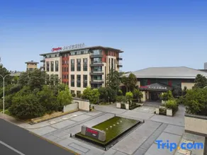 Hilton Hampton Inn Tianjin Jingbin Industrial Park - Image 3