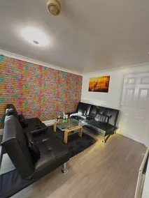 Cozy One Bed Apartment Near Heathrow - Image 3