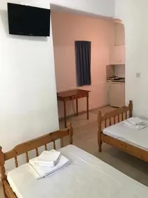 Apartments Giotis - Image 4