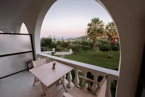 Zoi Apartments - Image 3