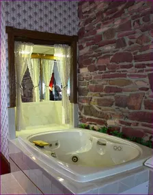 Historic Calumet Inn - Image 5