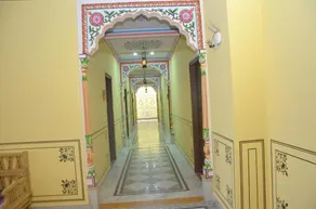 The T T Palace - Image 2