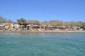 Golden Beach Hotel & Apartments - Image 5