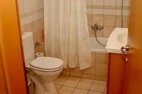 Tradiotional House - Image 4