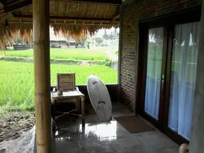 Cimaja Square Hotel & Restaurant - Image 4