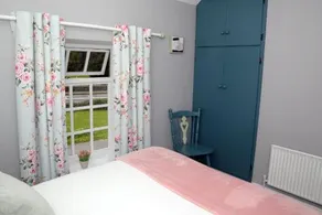 Cloverhill Gate Lodge - Image 3