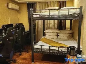 Jixi Cougar E-sports Homestay - Image 3