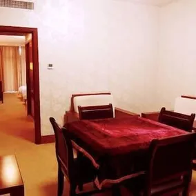 Guiyuan Dajue Hotel - Wuhan - Image 2